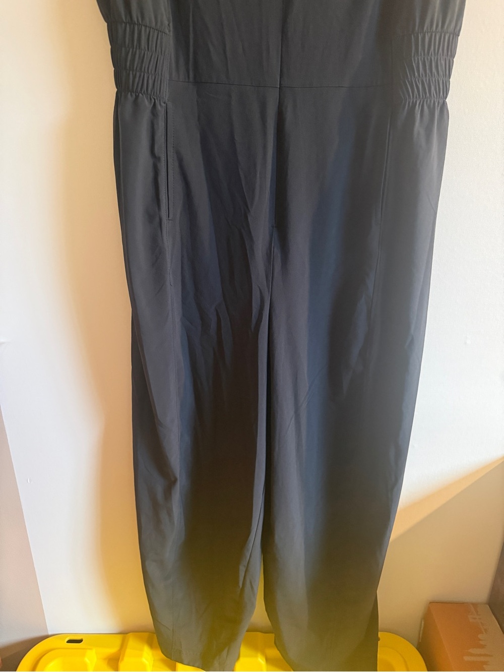 Columbia Black Sleeveless Utility Romper Jumpsuit Zip Front Pockets Size L - Picture 3 of 9